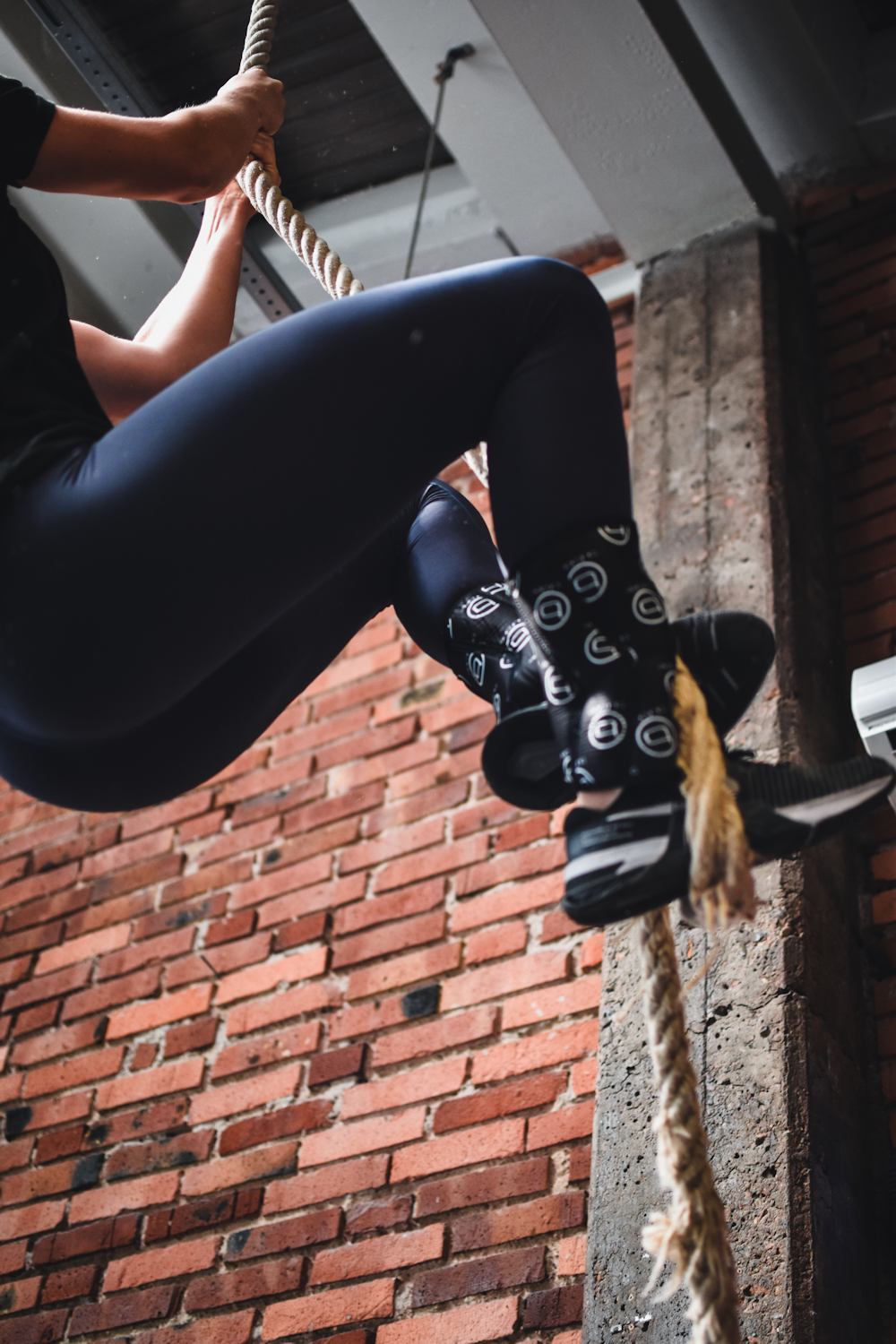 Burpee Burpee - 5mm Performance Knee Sleeves