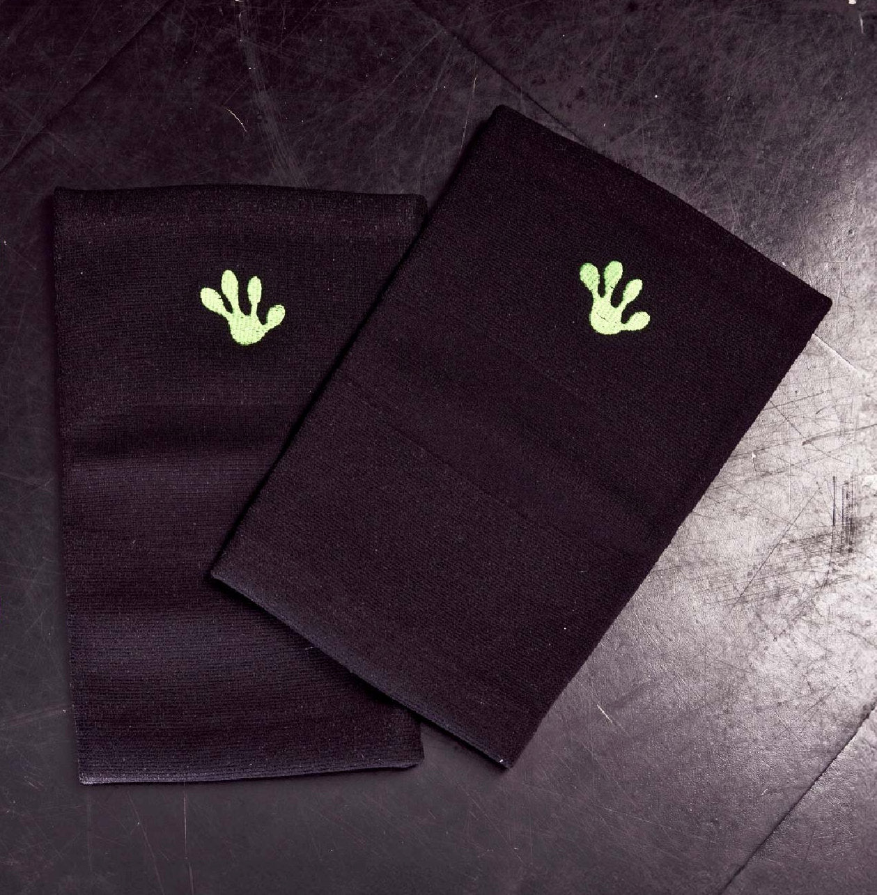 Frog Grips Frog Grips - WOD Knee Sleeves Black Large
